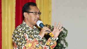 Wakil Gubernur Maluku, Barnabas Orno