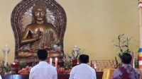 perayaanwaisak Perayaan Imlek di Vihara Svarna Giri Tirta