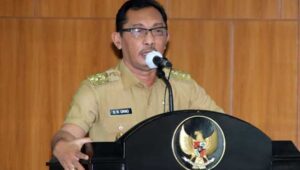 Wagub Maluku, Barnabas Nathaniel Orno