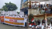 pengungsi-pelauw