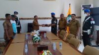Penyerahan Bendera Merah Putih