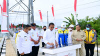 Jokowi-resmikan-jembatan-Fair