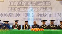 STIA Trinitas Ambon Wisudah Sarjana ke 38